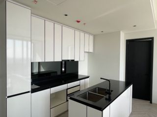 Wohnung zum Kauf mit 2 Zimmer in Khlong San, Bangkok