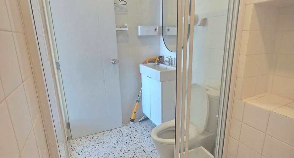 For sale and for rent 1 bed apartment in Chom Thong, Bangkok