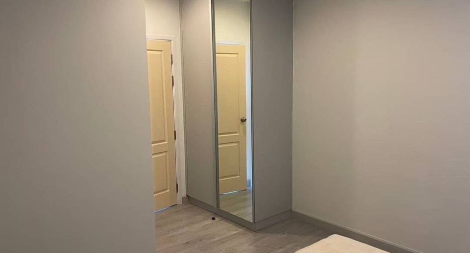 For sale 2 bedrooms condo in Khan Na Yao, Bangkok