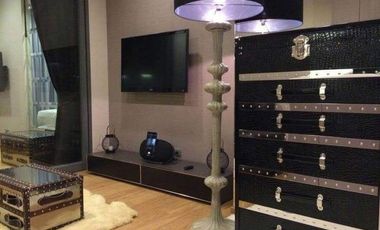 For sale 1 bed condo in Khlong Toei, Bangkok