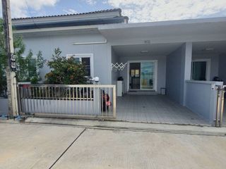 For rent 2 bedrooms house in Mueang Phuket, Phuket