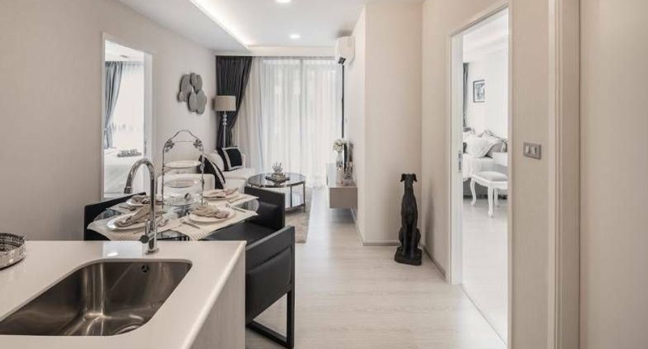 Condo en venta de 2 habitaciones en Khlong Toei, Bangkok