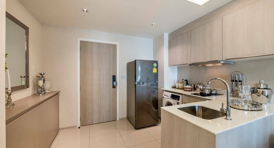 Condo en venta de 2 habitaciones en Khlong Toei, Bangkok