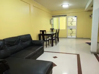 For sale and for rent 4 bedrooms townhouse in Mueang Samut Prakan, Samut Prakan