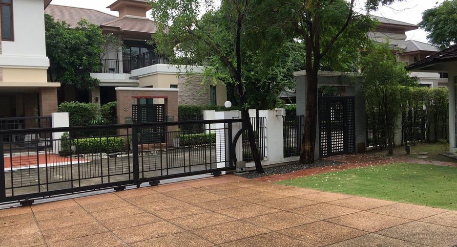 For rent 4 bedrooms house in Suan Luang, Bangkok