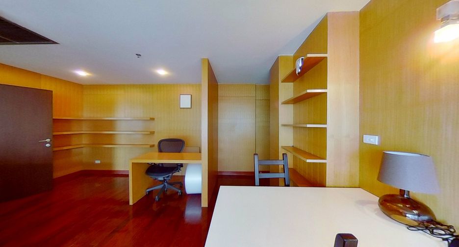 For sale 1 bed condo in Pathum Wan, Bangkok