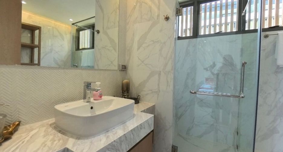 For sale 3 bedrooms villa in Thalang, Phuket