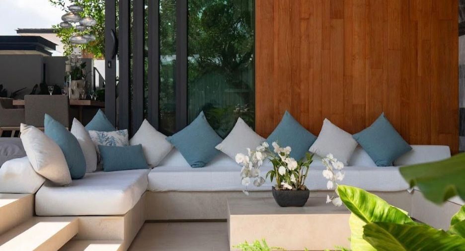 For sale 4 bedrooms villa in Thalang, Phuket