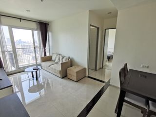 For sale 2 bedrooms condo in Huai Khwang, Bangkok