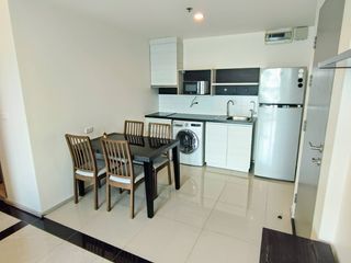 For sale 2 bedrooms condo in Huai Khwang, Bangkok