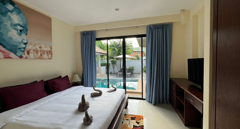 À louer 3 chambres villa à Mueang Phuket, Phuket