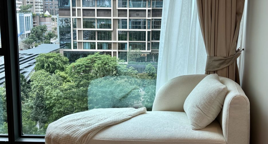 For sale 2 ベッドルーム condo in Pathum Wan, Bangkok