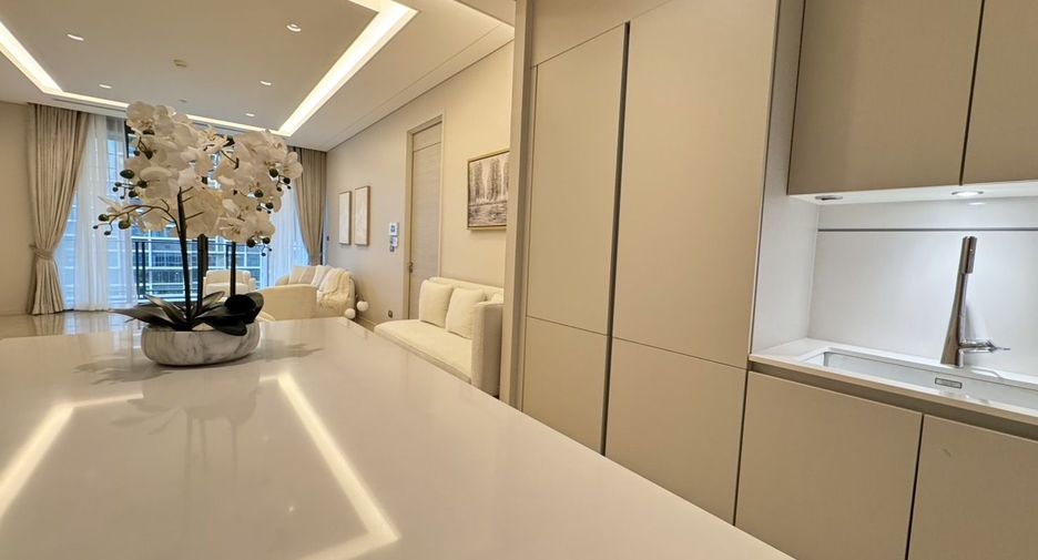For sale 2 ベッドルーム condo in Pathum Wan, Bangkok
