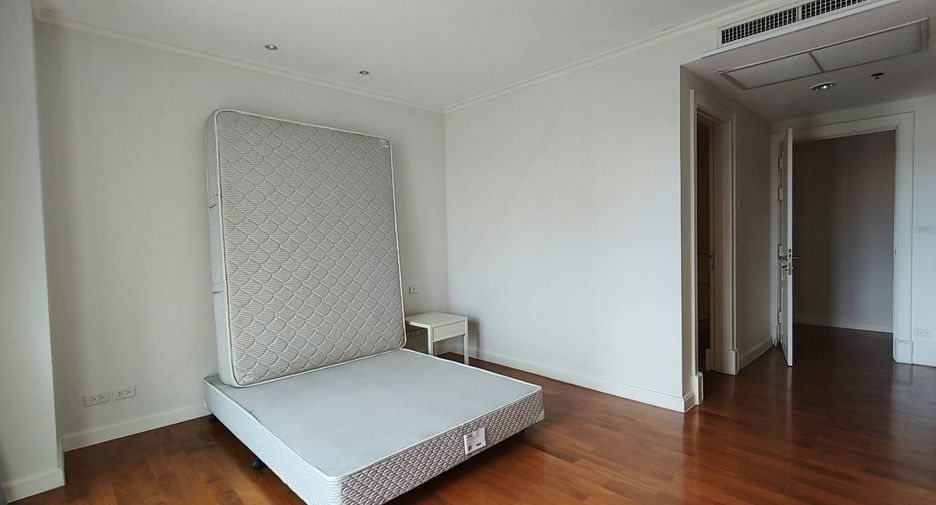 Apartment zur Miete mit 3 Zimmer in Sathon, Bangkok
