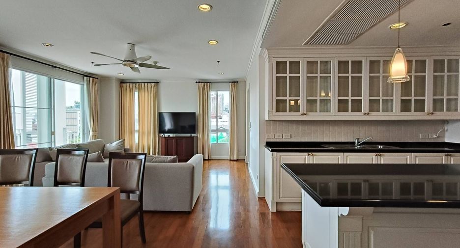Apartment zur Miete mit 3 Zimmer in Sathon, Bangkok