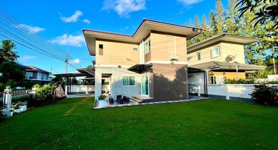 For rent 4 bedrooms house in Mueang Phuket, Phuket