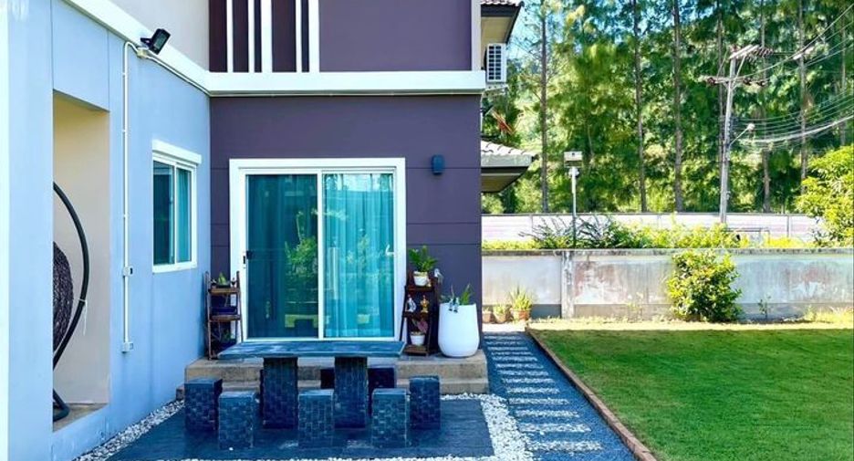 For rent 4 bedrooms house in Mueang Phuket, Phuket