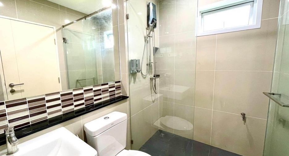For rent 4 bedrooms house in Mueang Phuket, Phuket