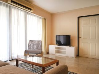 Wohnung zur Miete mit 2 Zimmer in Bang Rak, Bangkok