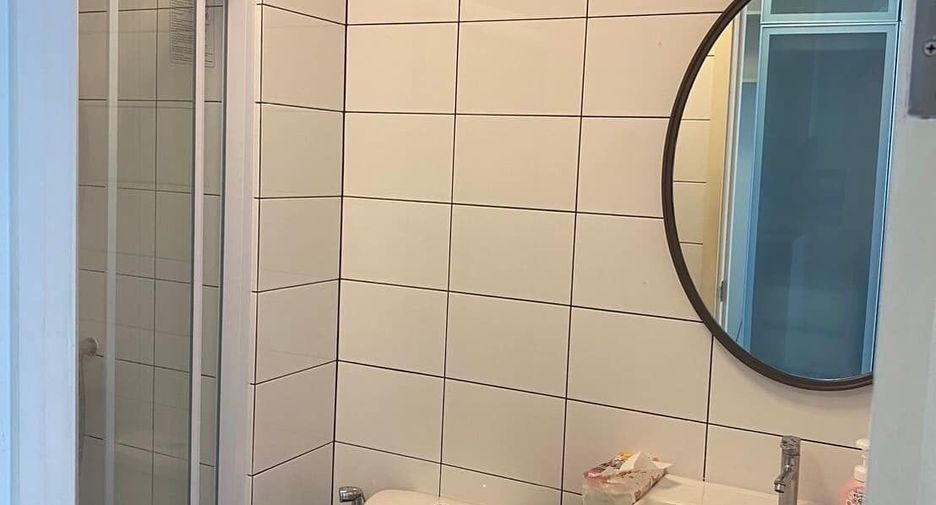Wohnung zum Kauf mit Studio in Huai Khwang, Bangkok