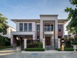For sale 4 bedrooms house in Taling Chan, Bangkok