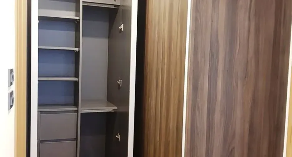 Аренда 3 спальни кондо в Щаттхана, Бангкок