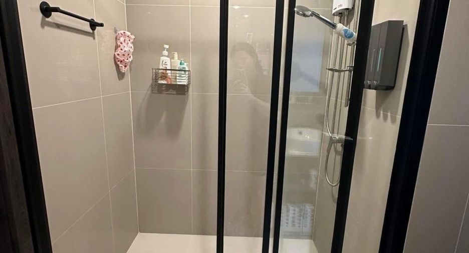 For rent 1 bed condo in Huai Khwang, Bangkok