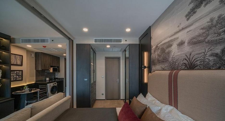For rent 1 bed condo in Bang Rak, Bangkok