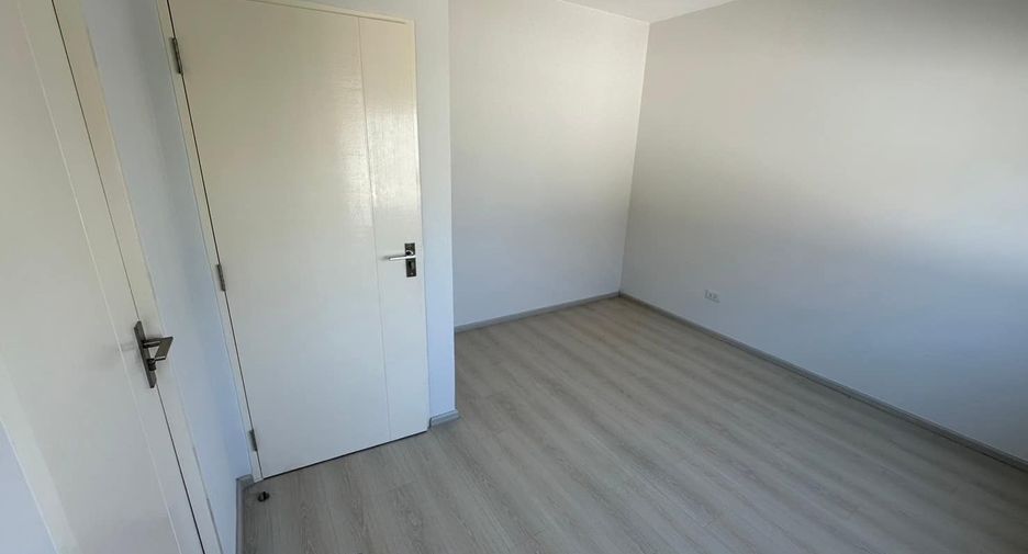 For sale and for rent 2 bedrooms townhouse in Mueang Samut Prakan, Samut Prakan