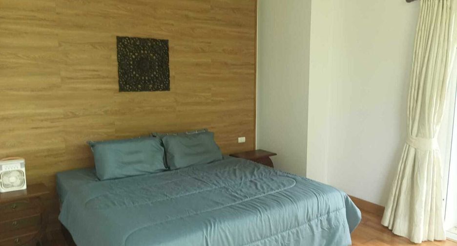 For rent 2 bedrooms condo in Mueang Phuket, Phuket