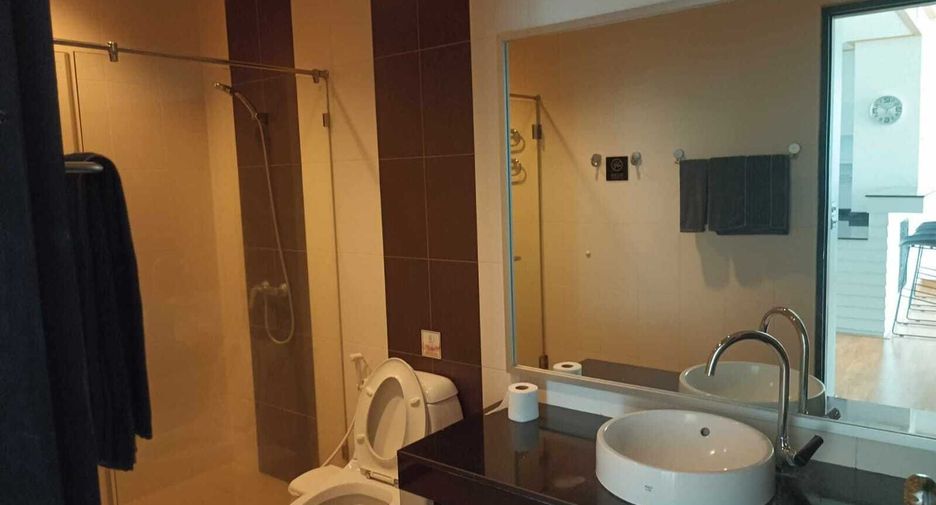 For rent 2 bedrooms condo in Mueang Phuket, Phuket