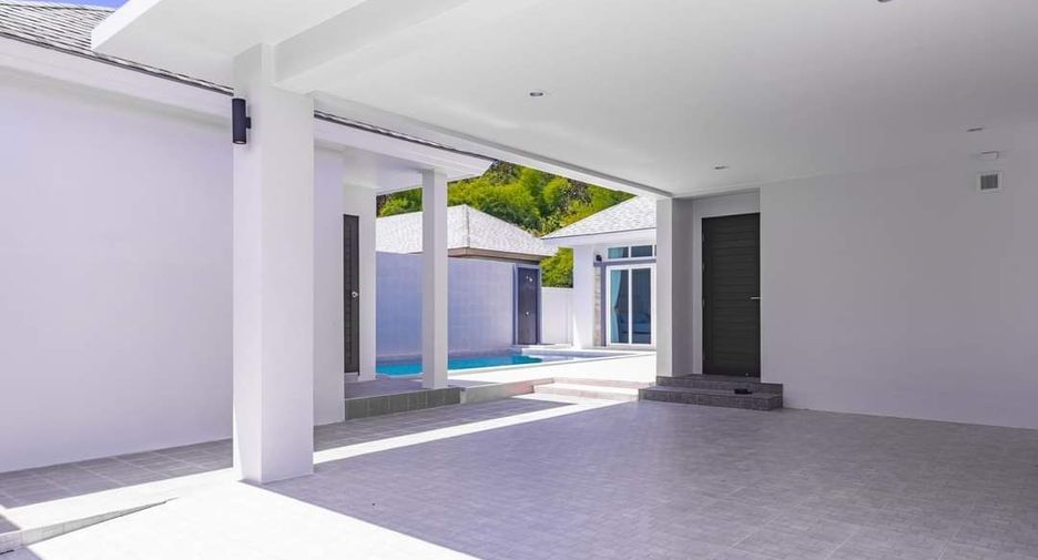 For sale and for rent 3 bedrooms villa in Mueang Phuket, Phuket