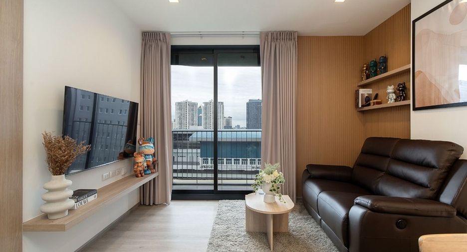 For rent 2 bedrooms condo in Chatuchak, Bangkok