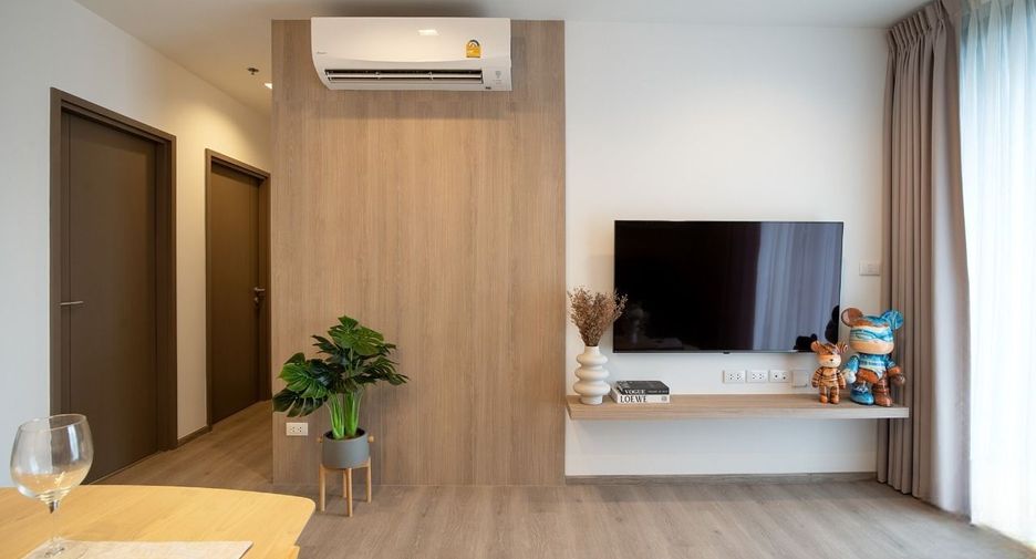 For rent 2 bedrooms condo in Chatuchak, Bangkok