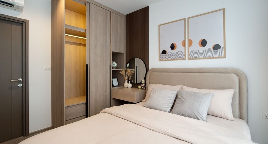 For rent 2 bedrooms condo in Chatuchak, Bangkok