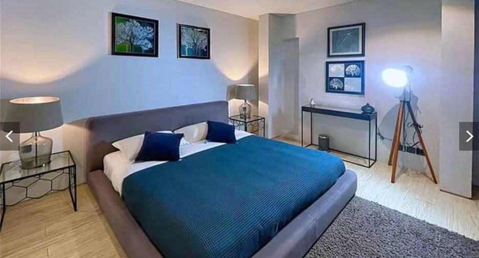 For rent 10 bedrooms villa in Bang Kapi, Bangkok