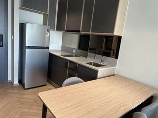 For rent 1 bed condo in Bang Rak, Bangkok
