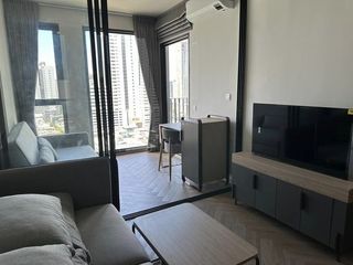 Wohnung zur Miete mit 1 Zimmer in Bang Rak, Bangkok