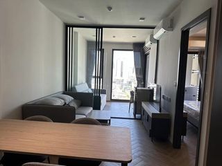 Wohnung zur Miete mit 1 Zimmer in Bang Rak, Bangkok