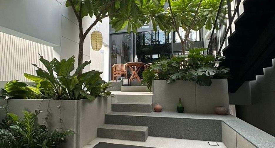 For sale and for rent 3 bedrooms townhouse in Suan Luang, Bangkok
