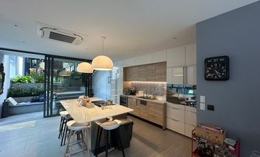 For sale and for rent 3 bedrooms townhouse in Suan Luang, Bangkok