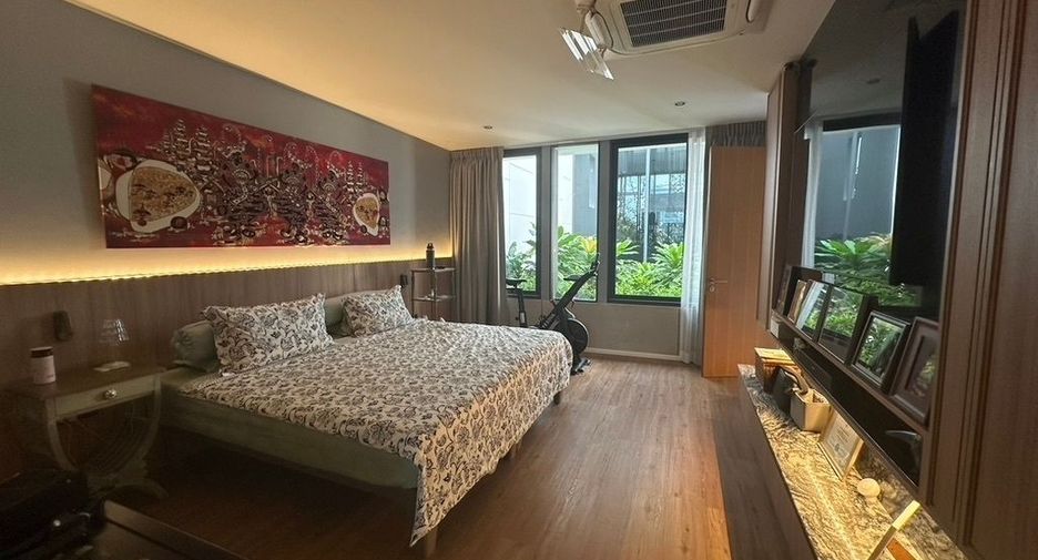 For sale and for rent 3 bedrooms townhouse in Suan Luang, Bangkok