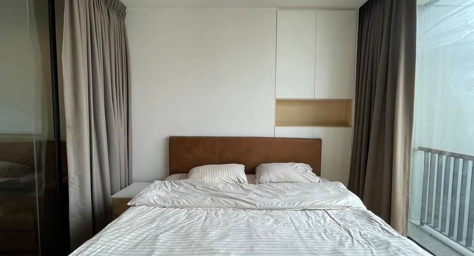 À louer studio condo à Sathon, Bangkok