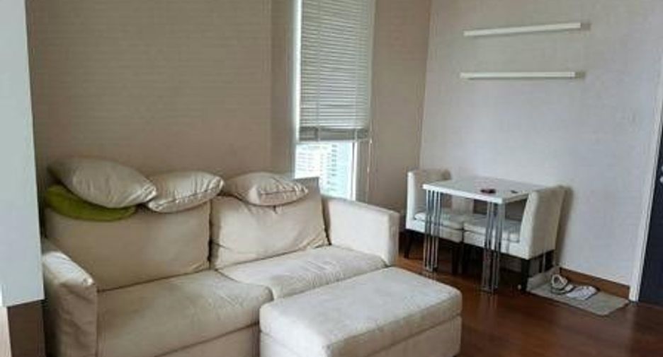 For sale 1 bed condo in Sathon, Bangkok