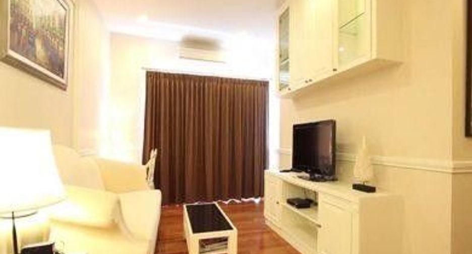 For sale 1 bed condo in Sathon, Bangkok