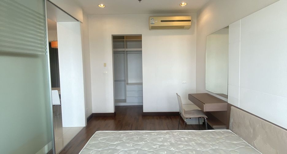 For rent 1 bed condo in Khlong San, Bangkok