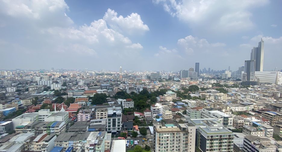 For rent 1 bed condo in Khlong San, Bangkok