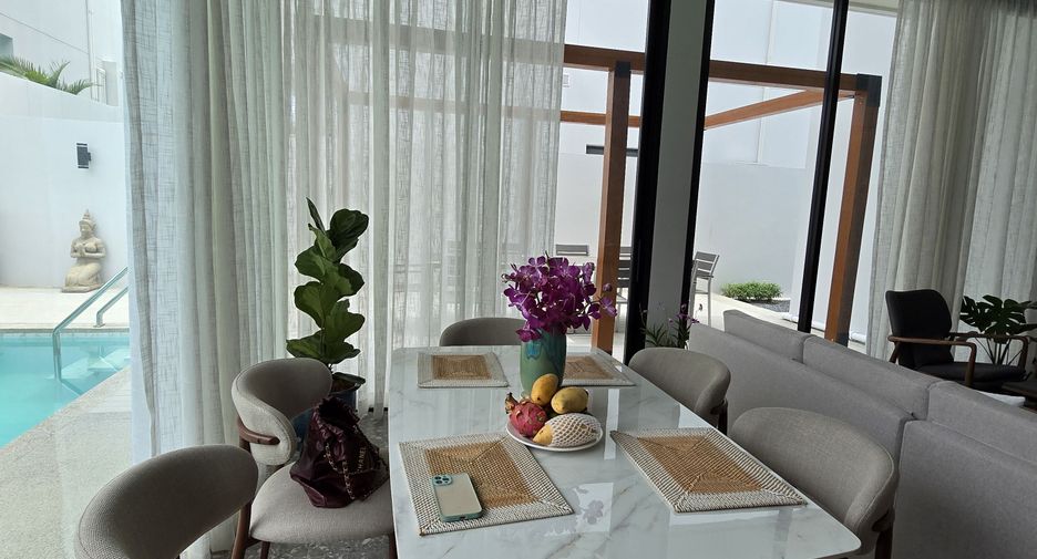 For rent 4 bedrooms villa in Thalang, Phuket