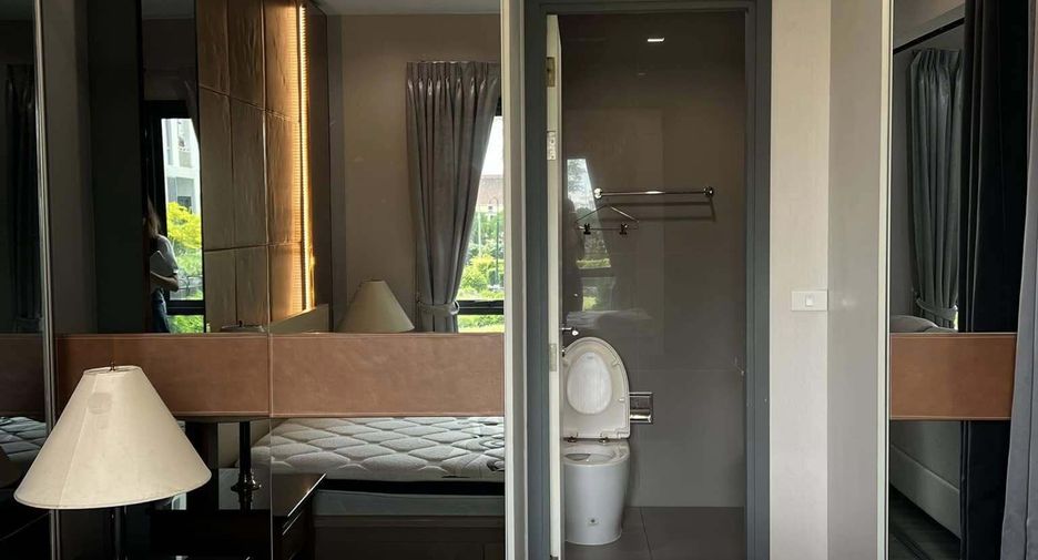 À louer 1 chambre condo à Khlong San, Bangkok