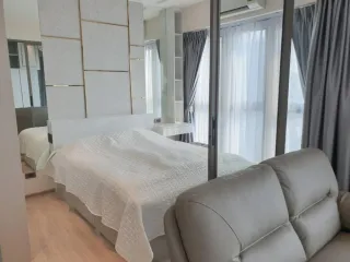 出售 1 卧室 公寓 在 Thon Buri, 曼谷